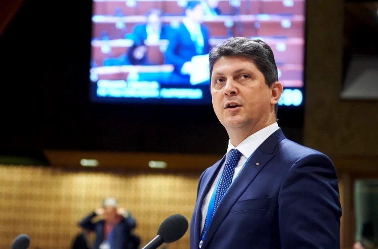 Titus Corlățean spune că nu crede în coincidențe. FOTO Facebook Titus Corlățean