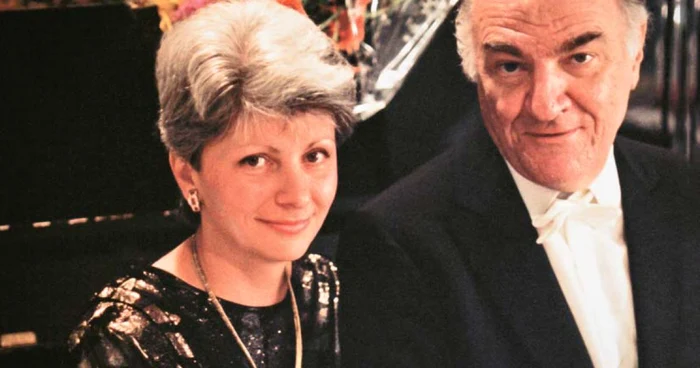 Valentin Gheorghiu, alături de soţia sa, Roxana Gheorghiu FOTO: Radio România
