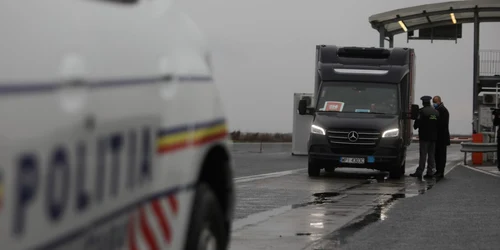 Vaccinul anti-covid în România / FOTO Mediafax Foto / Ciprian Petcuţ / 25 dec 2020