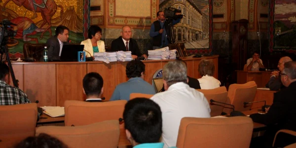 Şedinţa a avut loc cu câţiva participanţi
