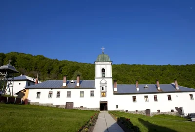 Mănăstirea Frăsinei din Muereasca Vâlcea Athosul românesc Foto Daciana Stoica jpg