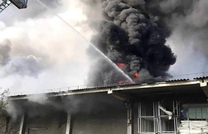 Localnicii din comuna Blejoi respiră cel mai poluat aer din Europa FOTO Arhivă