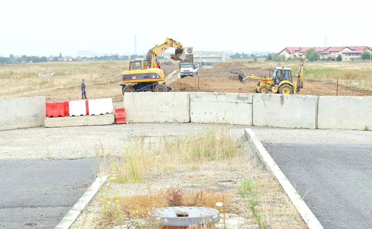 
    Aşa arată lucrările  la Sibiu-OrăştieFotografii: CNADNR,  Asociaţia Pro Infrastructura  