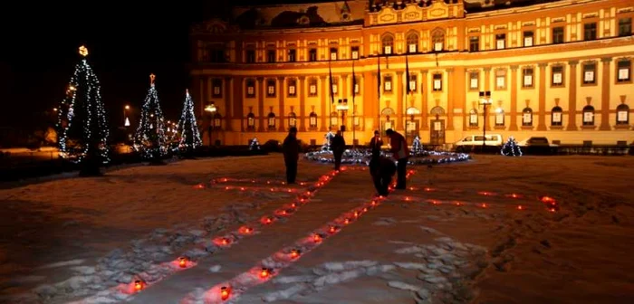 Cruce de lumină pentru eroii de la Braşov