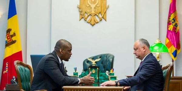 Igor Dodon si Dereck Hogan presedinte.md