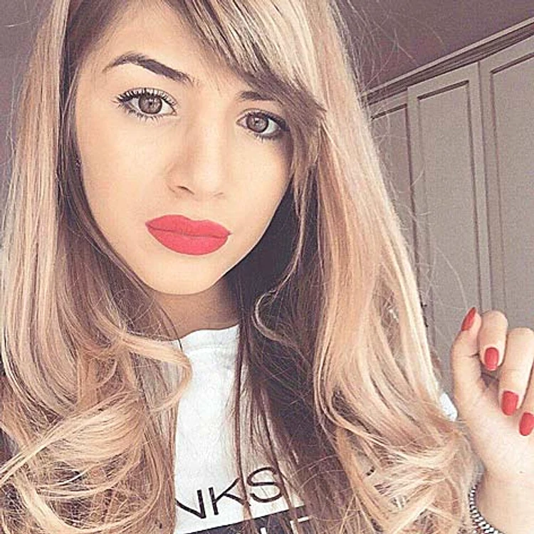 Andreea, sexoasa studentă de 20 de ani, i-a furat inima tânărului milionar