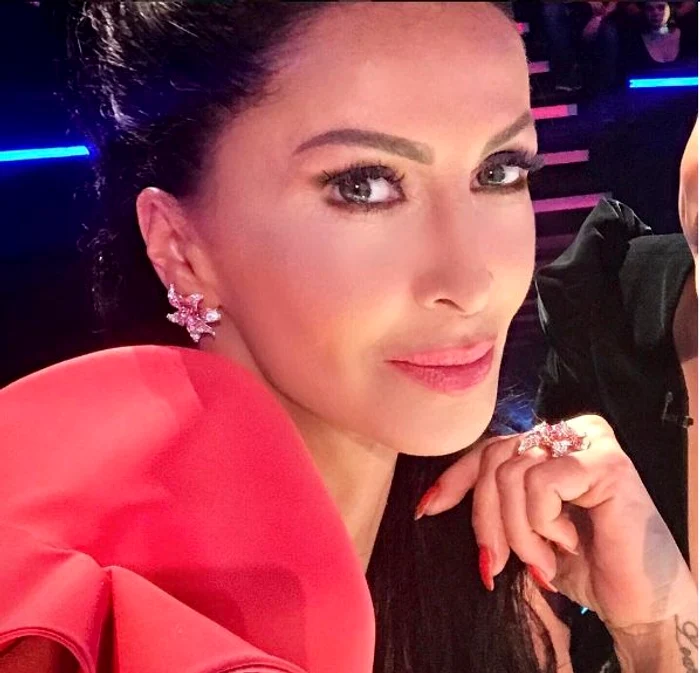 Mihaela Rădulescu a scos grătarul afarăinstagram