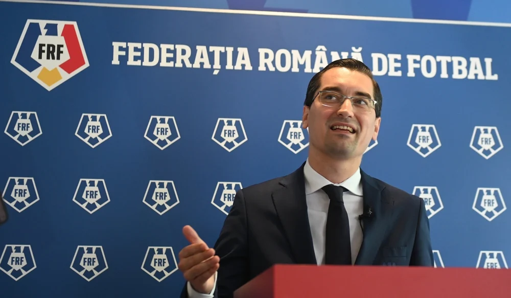 Răzvan Burleanu are un adversar de mucava la alegerile de la FRF. Comisia a respins o candidatură