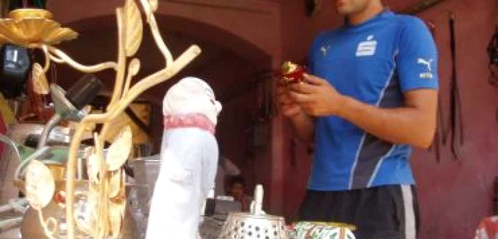Craiova: Lampa lui Aladin îi lecuieşte pe olteni de criză