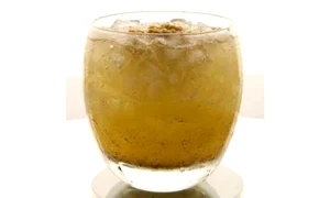 apple crumble cocktail 95570 16x9 jpeg