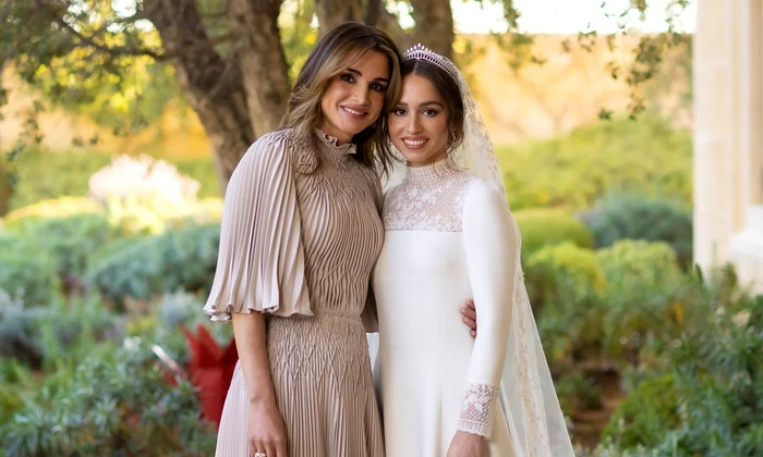 Prințesa Iman a Iordaniei cu mama sa, Regina Rania, Profimedia (1) jpg