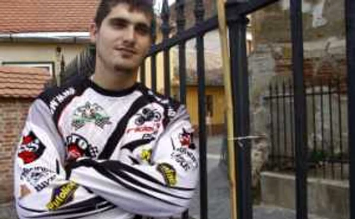 Sibiu: Paul Frăţilă sau dragostea pentru enduro