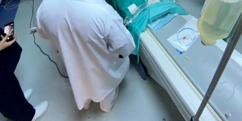 echipa medicala care a topit tumora