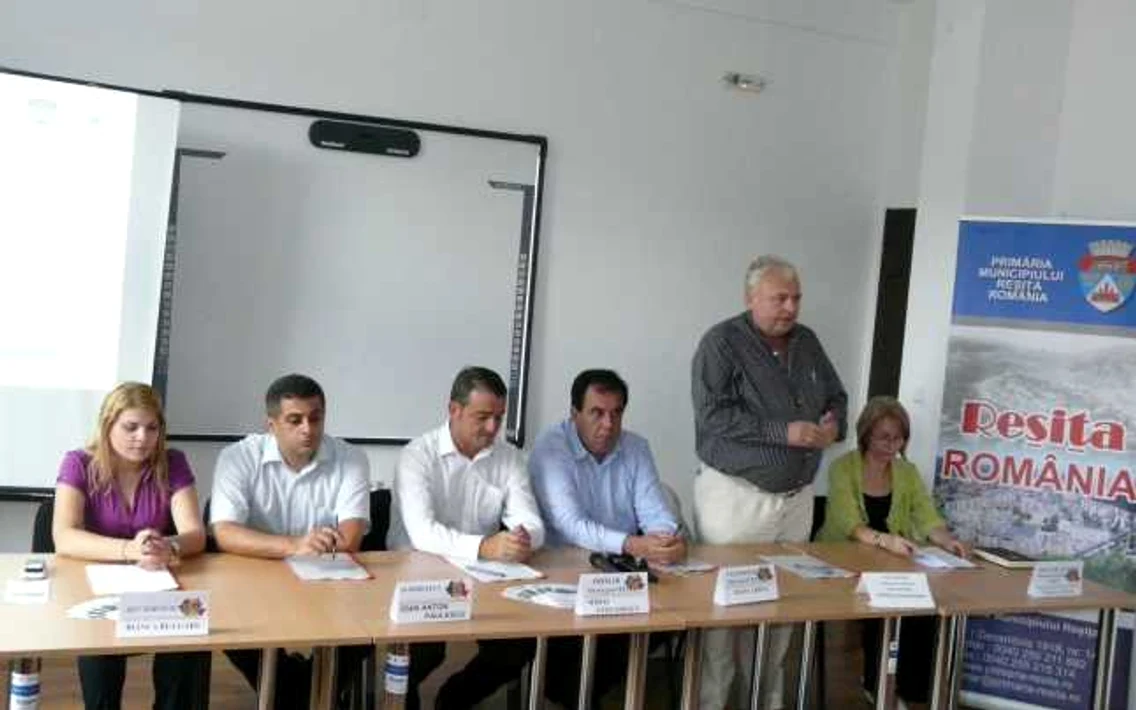 serviciu social comunitar resita