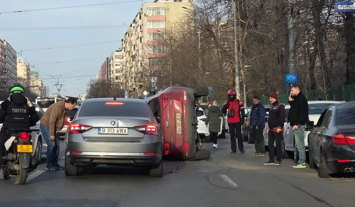 Accident în Capitală FOTO: FB-Infotrafic