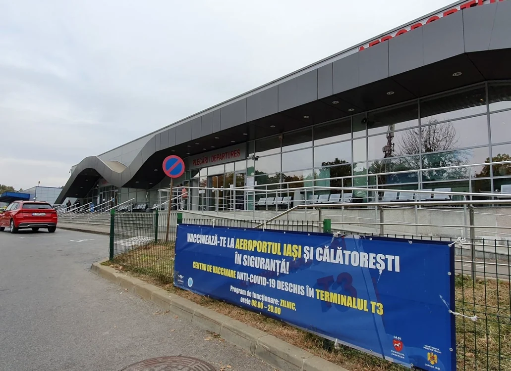 Aeroportul Internaţional Iaşi SURSĂ Arhiva Adevărul