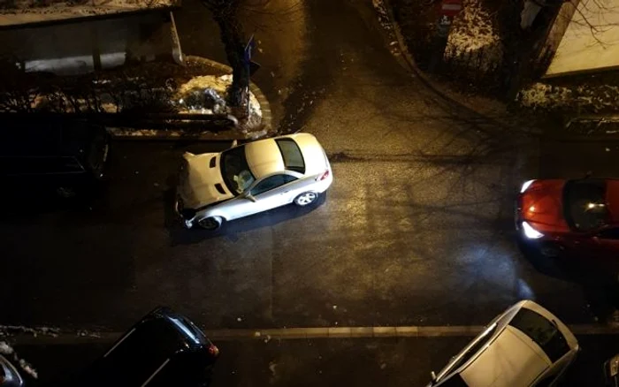 Mașina condusă de polițistul băut a fost găsită aproape de locul accidentuluiFOTO Facebook Radare Maramureş