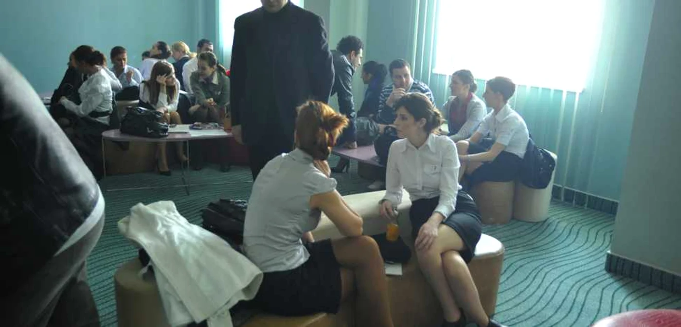 Oamenii sunt suficient de flexibili să trăiască în medii sociale diferite