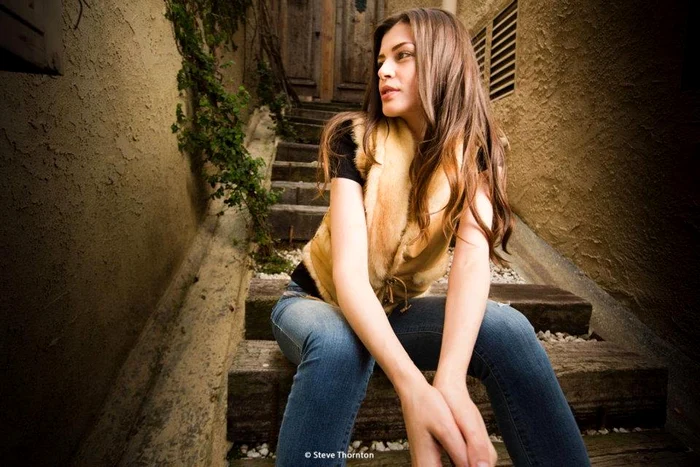 Monica Gabor şi-a schimbat stilul vestimentar de când este iubita magnatului chinez Mr. Pink