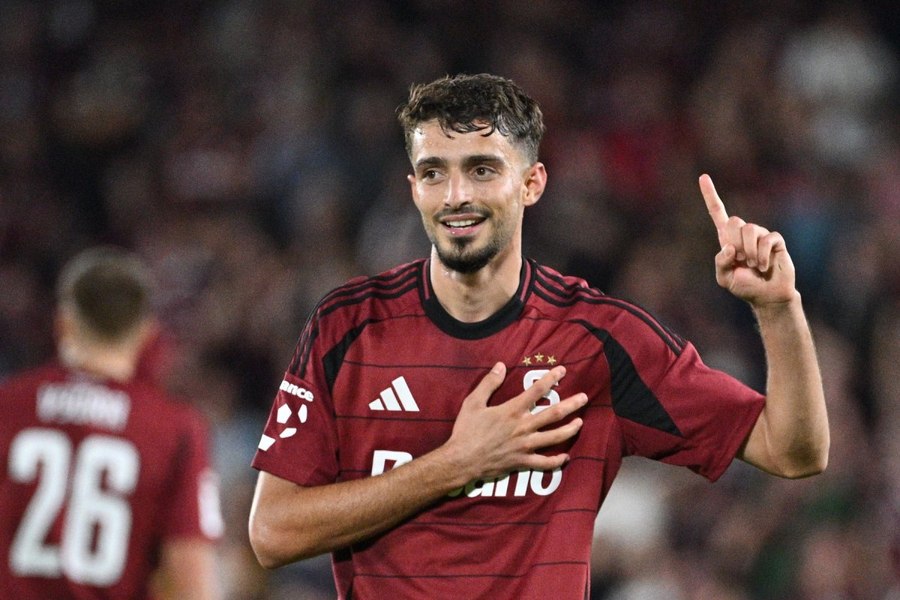 Albion Rrahmani se întoarce în România. Mesajul atacantului înainte de Universitatea Craiova - Sparta Praga