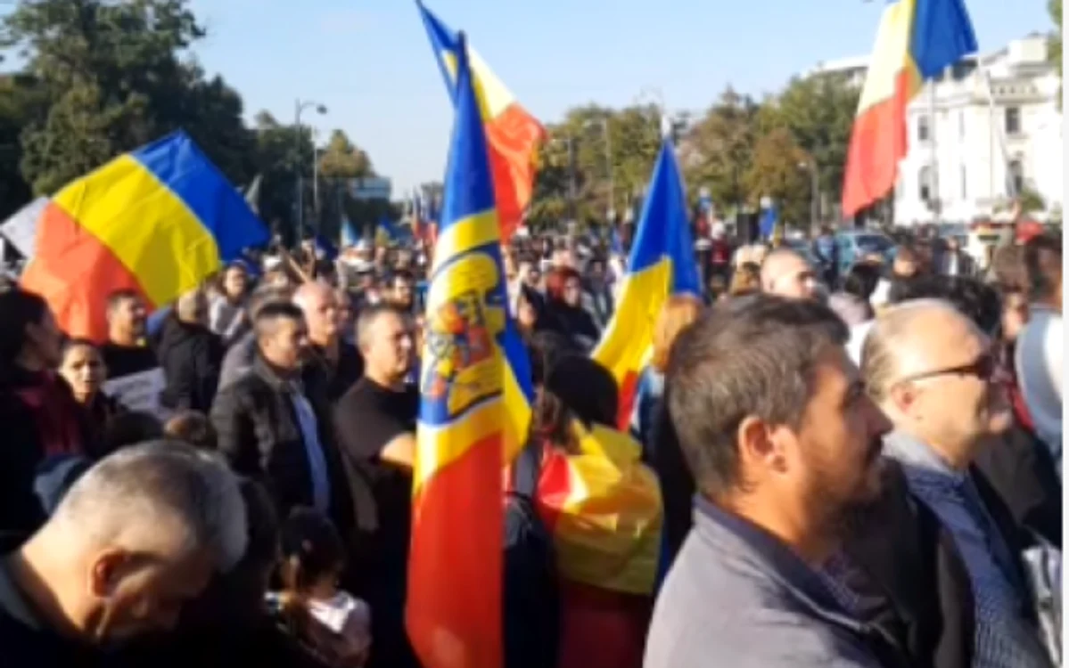 
    Două proteste au avut loc în Bucureşti împotriva certificatului verdecaptura video  
