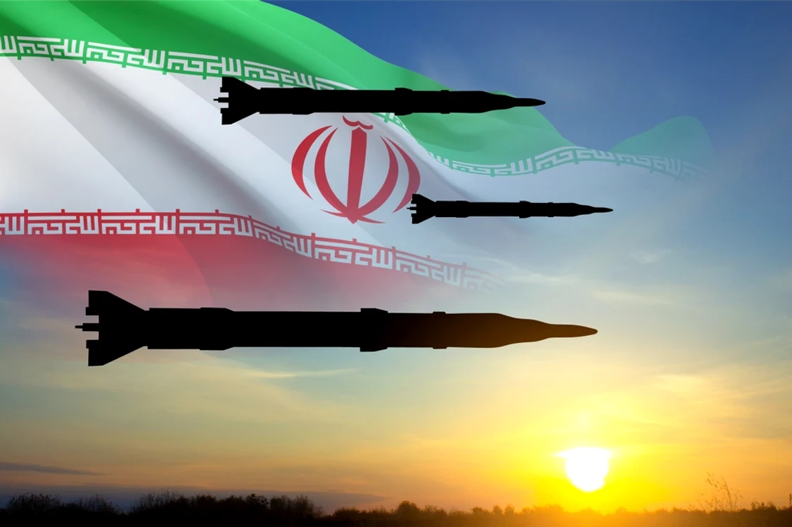 În ultimele 36 de ore, Iranul a lansat o serie de atacuri cu rachete și drone. FOTO: Shutterstock 