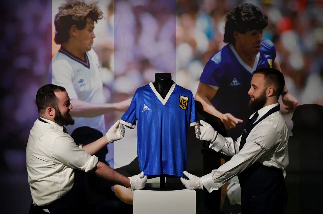 Tricoul lui Maradona a fost achiziționat pentru 7,1 milioane de lire sterline