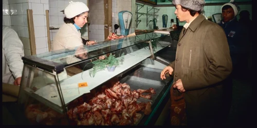foamete-ceausescu-epoca-de-aur oase-in-galantar Foto Getty Image