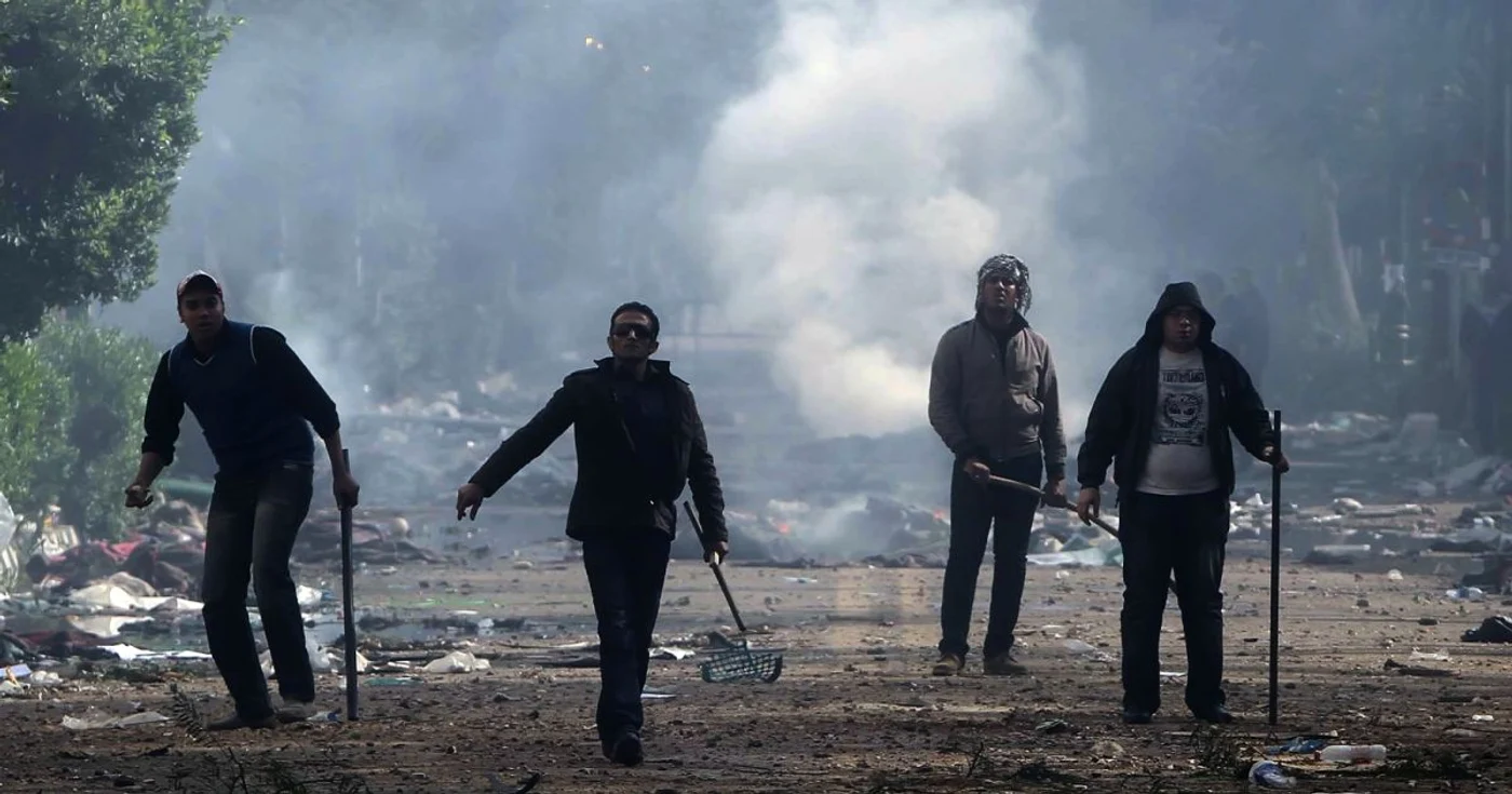 Sediul Frăţiei Musulmane din capitala Egiptului, incendiat FOTO Arhivele Adevărul