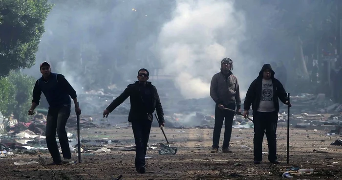 Sediul Frăţiei Musulmane din capitala Egiptului, incendiat FOTO Arhivele Adevărul
