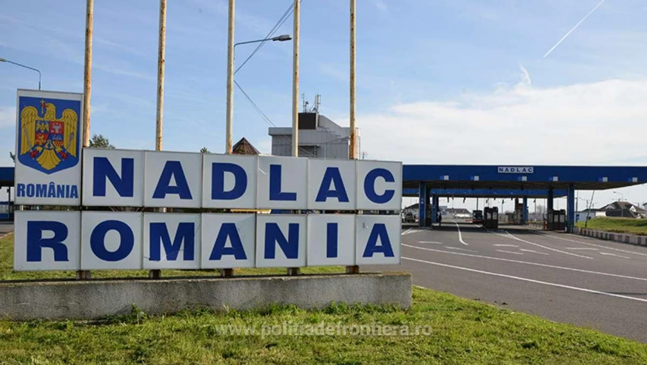 
    Campania de vaccinare anti Covid continuă și în cel mai mare aeroport din România  