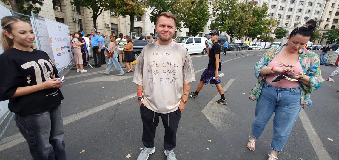 Masa care unește