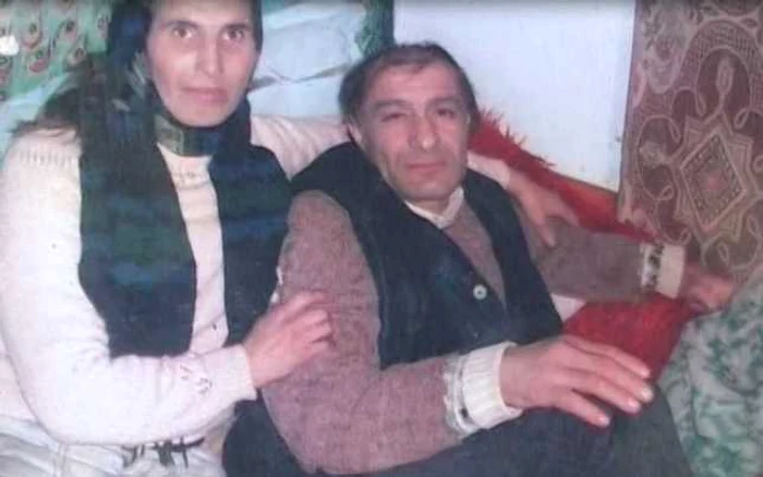 Părinţii fetiţei de 11 ani FOTO Adevărul