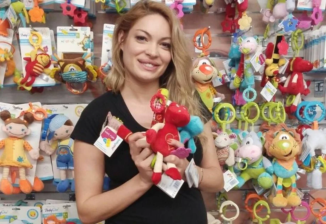 Valentina Pelinel a născut un băiețel de nota 10Foto: arhivă personală