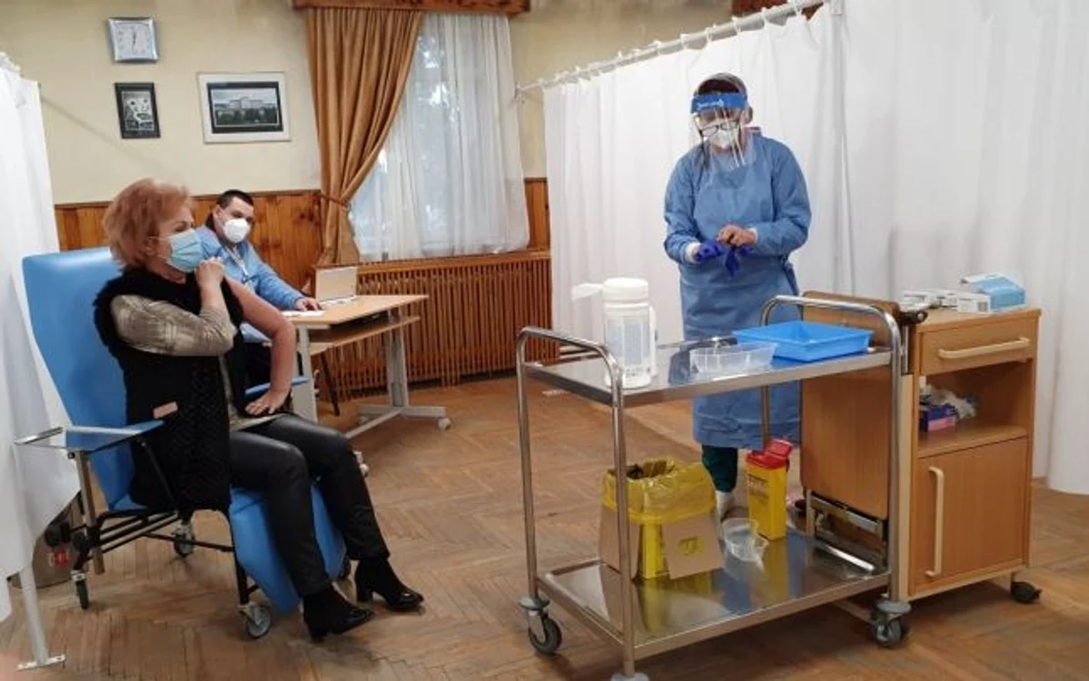 Din 15 ianuarie, lista centrelor de vaccinare anti-COVID va ajunge la 750 FOTO Andreea Vilcovschi