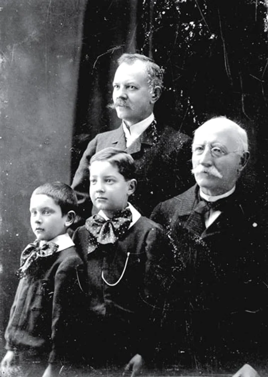 chopard family carrousel jpg jpeg