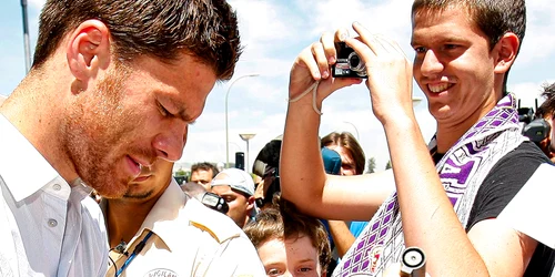 xabi alonso facebook real madrid jpg