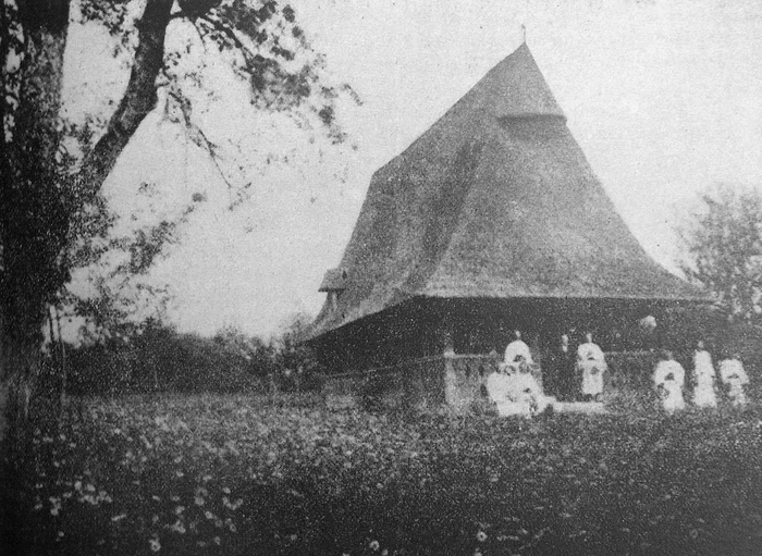 Vechea biserică din Șișești FOTO Wikipedia