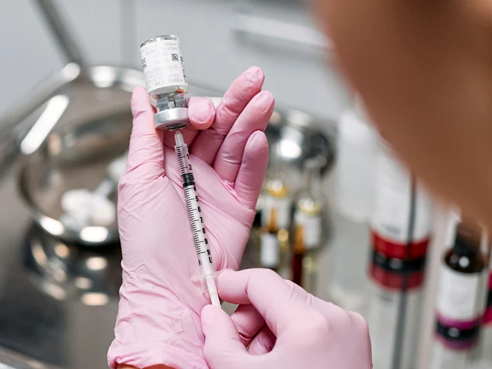 Un nou vaccin împotriva cancerului mamar ar putea duce la eradicarea bolii până în 2030