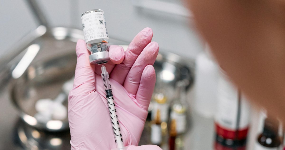 Asistentă medicală din Gorj, condamnată la 7 ani de închisoare pentru vaccinări fictive
