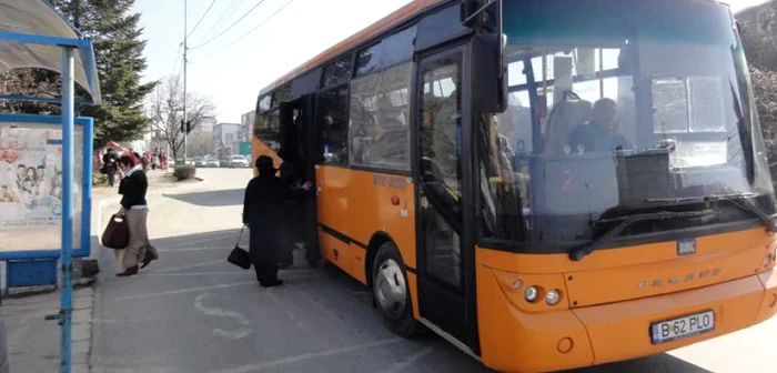 Tarifele la transportul public în comun din Slatina sunt nemodificate din 2010... (FOTO: Mugurel Manea)