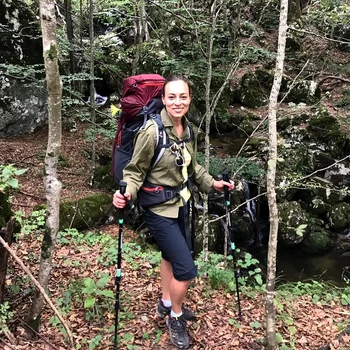 2 alina maria binder pe via transilvanica 1 jpg jpeg