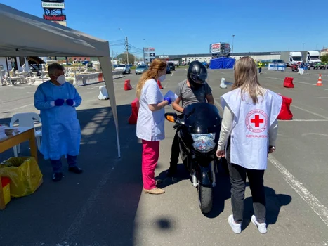 motociclisti la centrul de vaccinare din deva foto prefectura Hunedoara