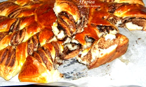 cozonac flaore cu nutella poza 9 jpeg