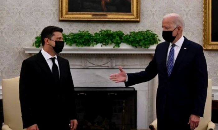 Moscova atenţioneză Kievul după vizita preşedintelui Ucrainei la Washington  Ce l nemulţumeşte pe Putin? jpeg