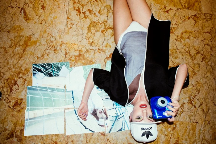 
    Alexandra Stan va lansa în curând al doilea single din 2014, «Cherry Pop».  