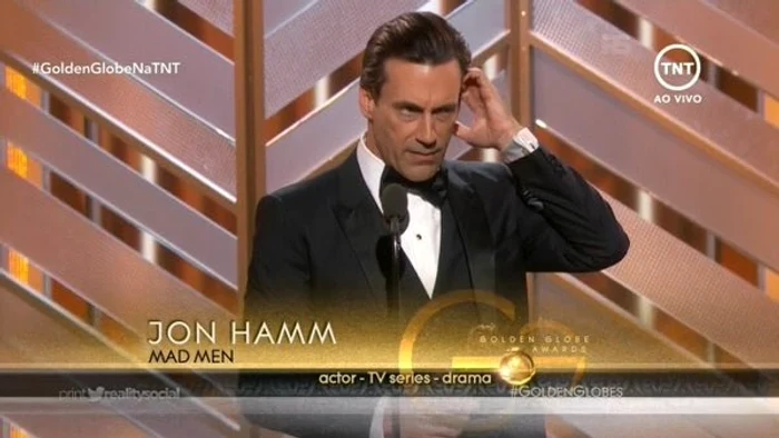 Jon Hamm și-a încununat rolul Don Draper din ”Mad Men” cu Globul de Aur pentru cel mai bun actor