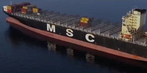 Iranul a confiscat două nave în Strâmtoarea Ormuz FOTO captură video jpg