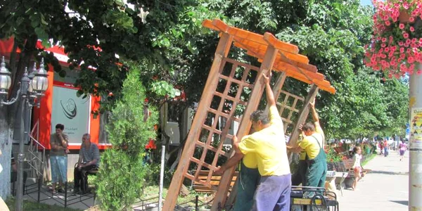 Anul acesta ar trebui montate 300 de pergole