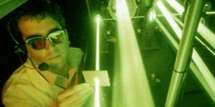 România va contribui la înfiinţarea unui centru european de cercetări cu laser